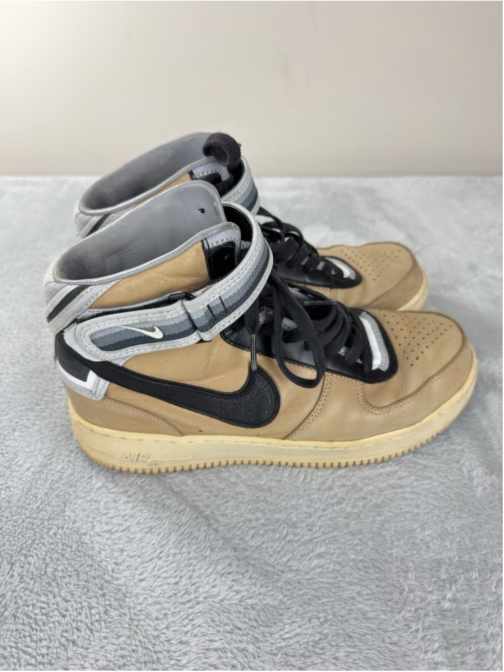 Nike Air Force 1 Mid SP Riccardo Tisci Men Size 9 Beige Black 677130-200